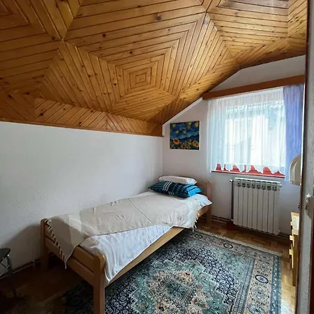 Vratnik *