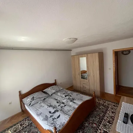 Vratnik Holiday home