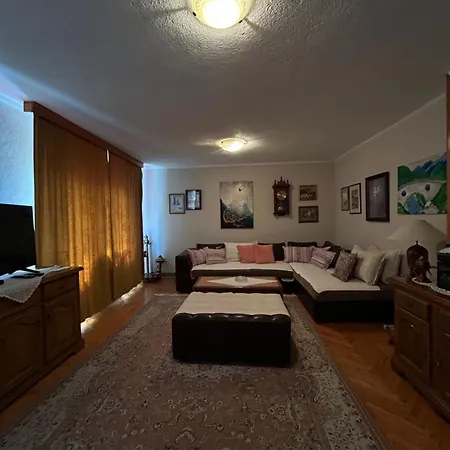 Vratnik Holiday home *